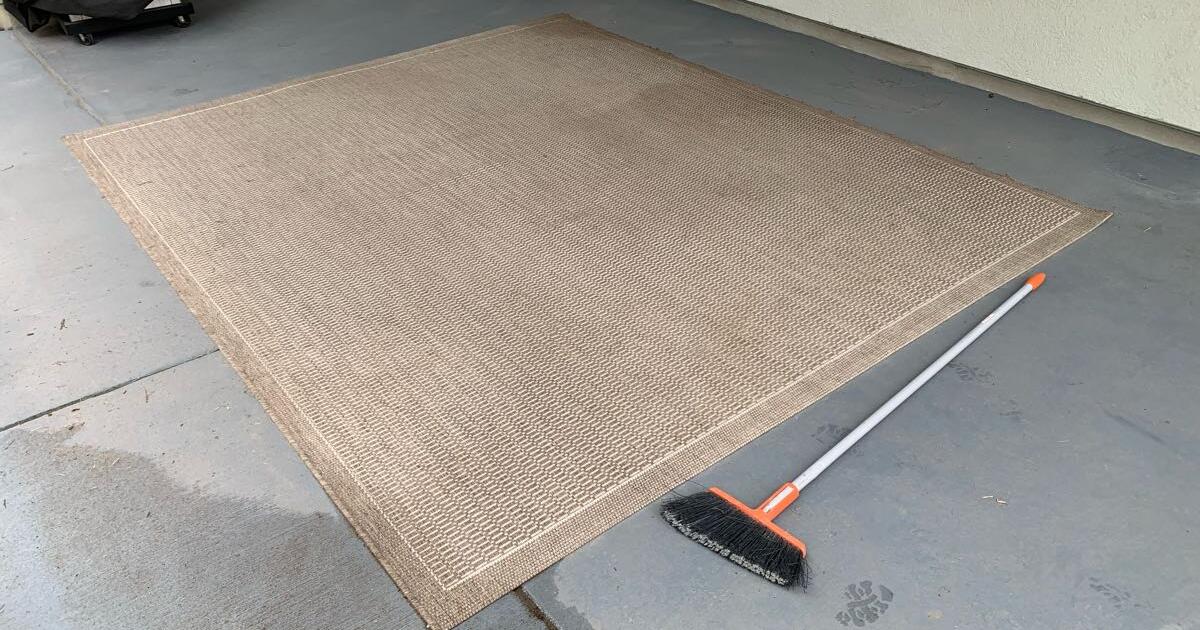 Indoor outdoor Rug for Free in New Braunfels, TX Finds — Nextdoor