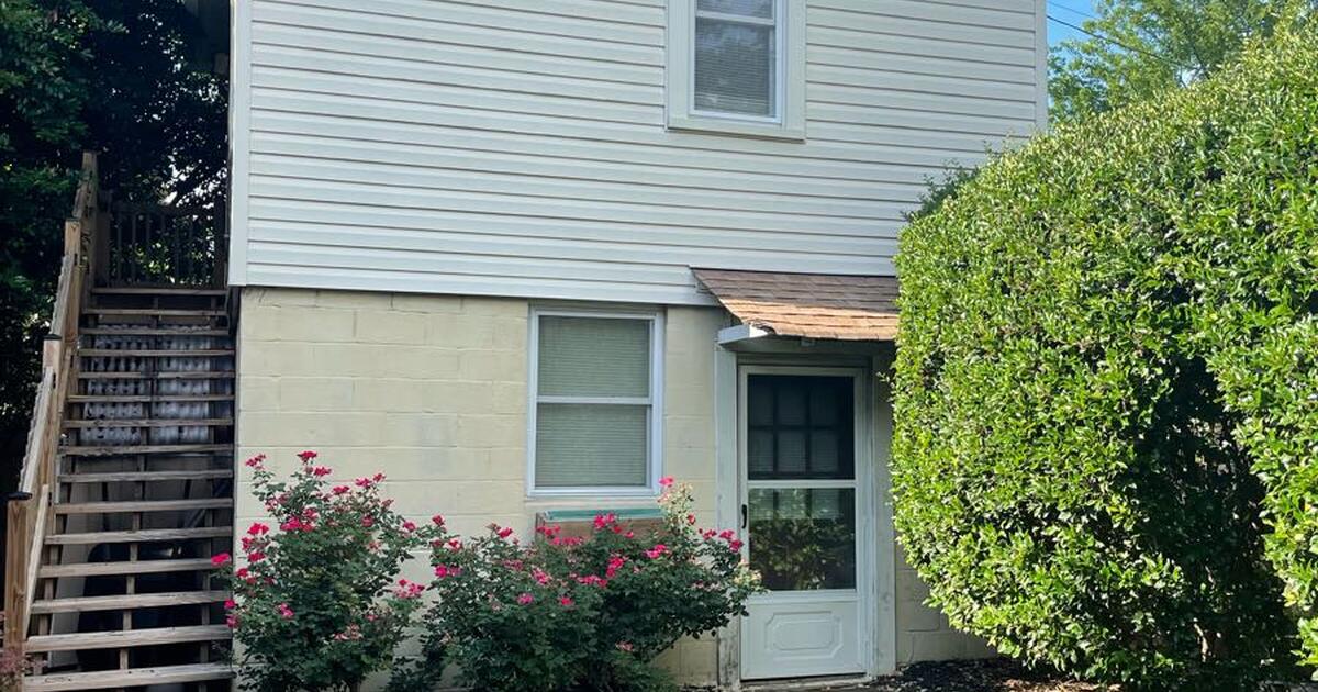 Carriage house for rent in Virginia Highland for 1400 in Atlanta, GA