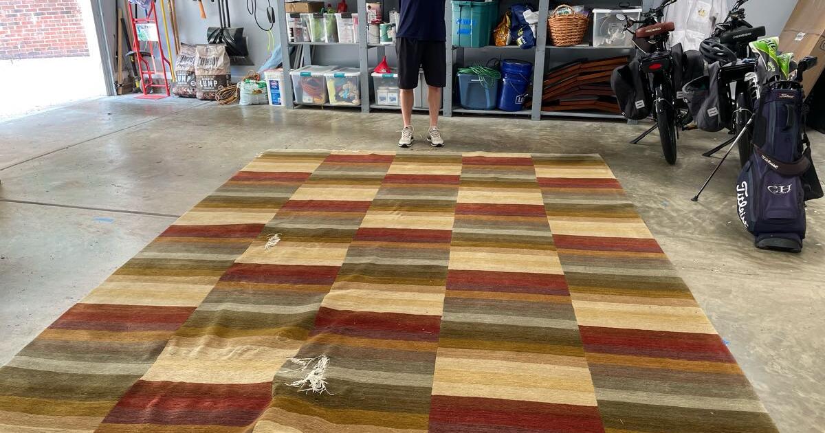 9x12 rug for FREE for Free in Durham, NC Finds — Nextdoor