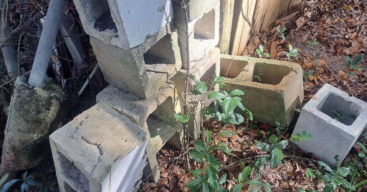 Free fence post and cinder blocks. Must take all for Free in Sorrento