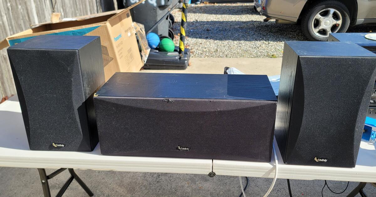 Infinity Front & Center Bookshelf Speakers (3 spkrs) for $120 in Toms ...