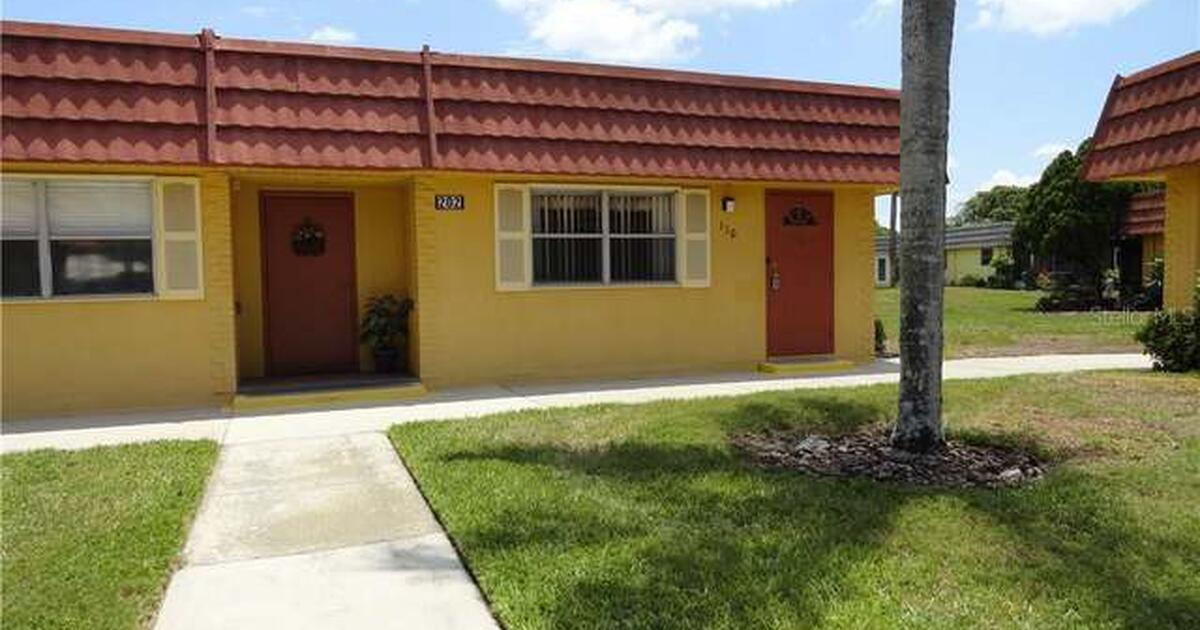 Kings Point Sun city center rental for 1500 in Sun City Center, FL