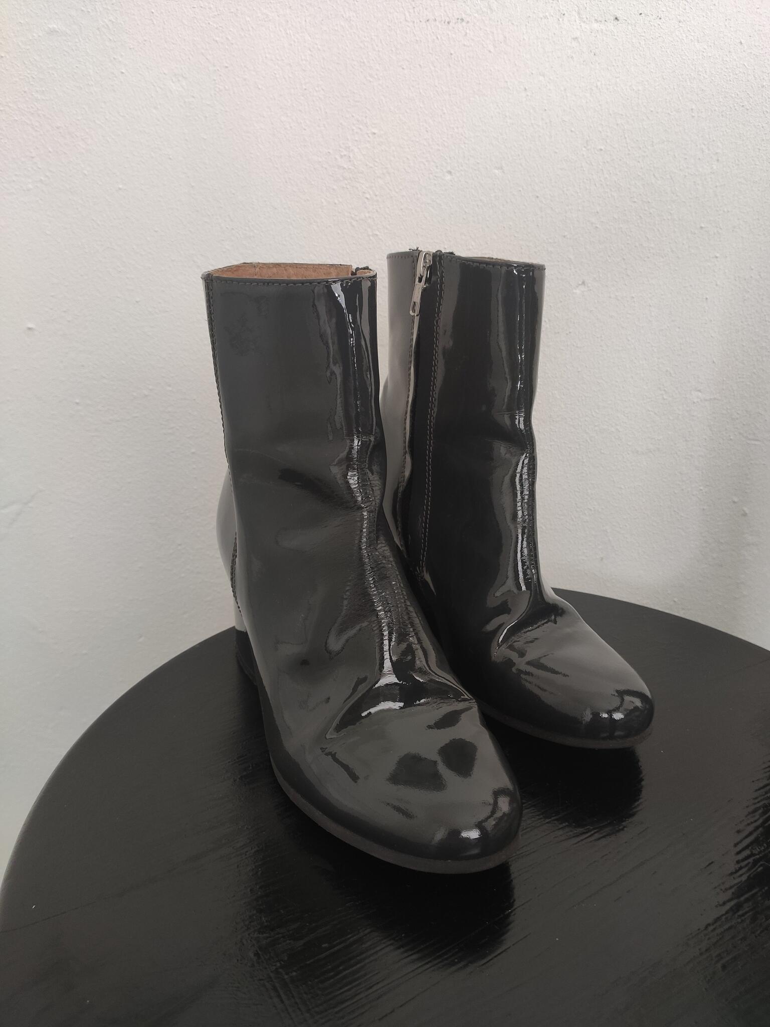 Lakleren Grijze YaYa Laarsjes, Maat 36 Voor 35 € In Amstelveen, NH |  Gratis/Te Koop — Nextdoor