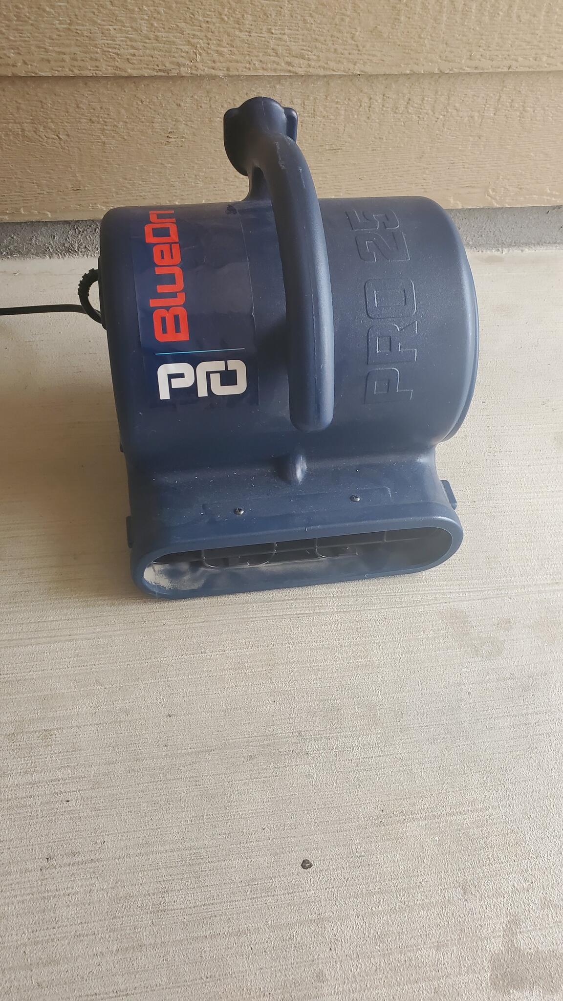 BlueDri PRO 9-in 3-Speed Outdoor Blue 