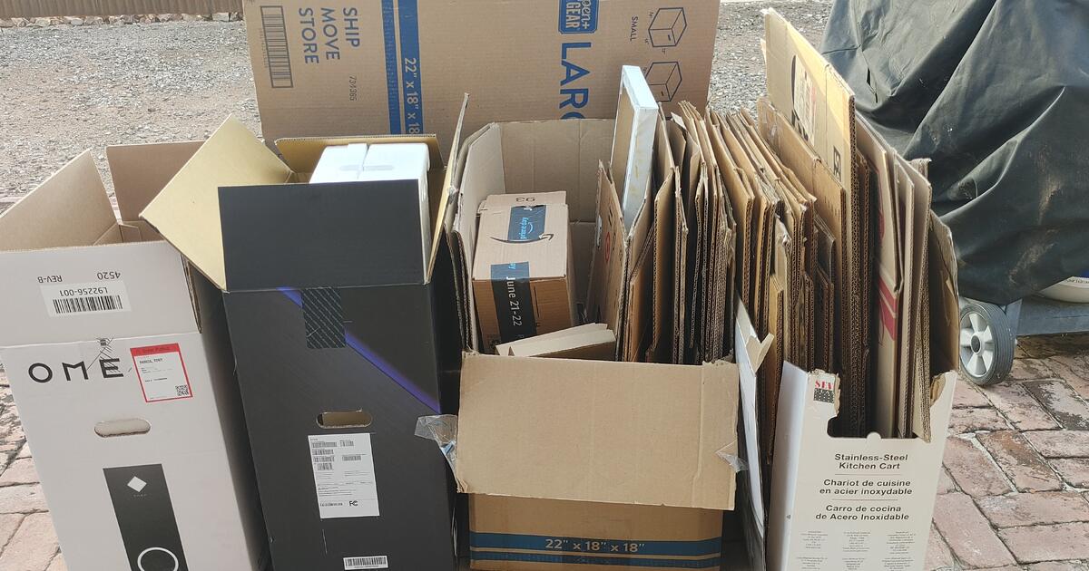 Large and small cardboard boxes! FREE for Free in Tucson, AZ Finds