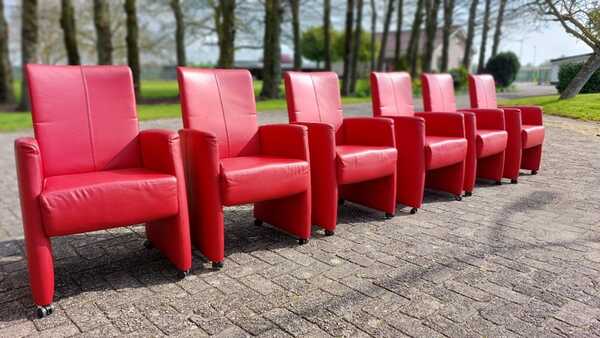 slogan Aanbeveling Tolk 6 Mooie Rode Leren Eetkamerstoelen / Stoelen Rood Leer / H&matig  Verstelbaar / Eetstoelen / Stoel Voor 200 € In Dordrecht, ZH | Gratis/Te  Koop — Nextdoor