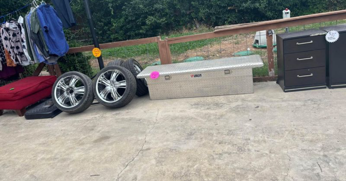 Sunday Garage sale in Kerrville, TX For Sale & Free — Nextdoor