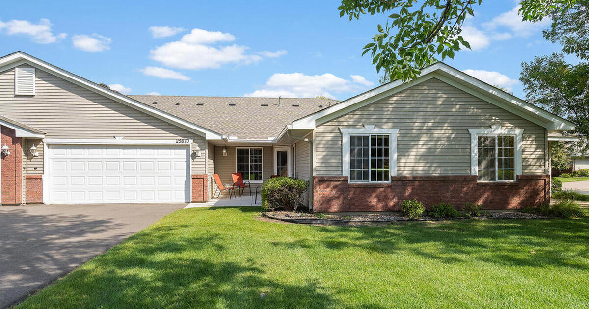 Shorewood Townhouse for 339000 in Excelsior, MN For Sale & Free