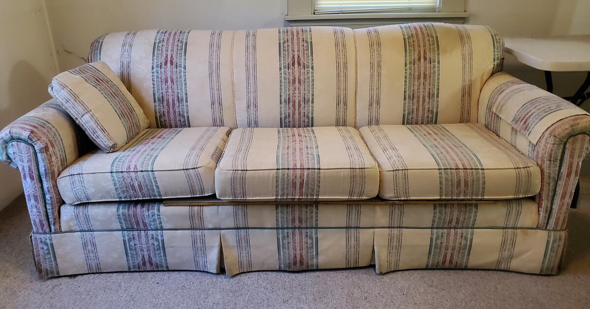 Couch now 40 for 50 in Stockton, CA Finds — Nextdoor