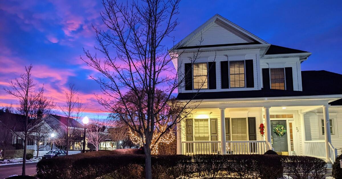 Corner Lot Home in Hamlet for Sale for Free in Pittsford, NY