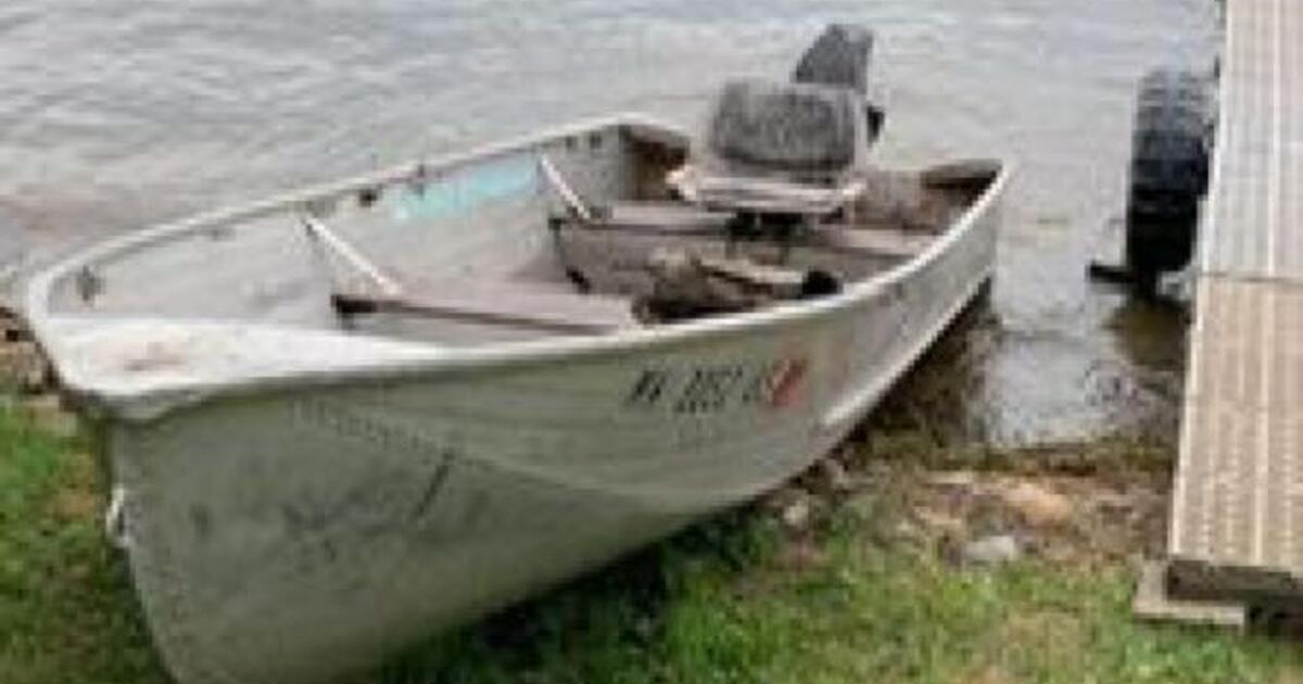 Fishing boat for 900 in Fargo, ND For Sale & Free — Nextdoor