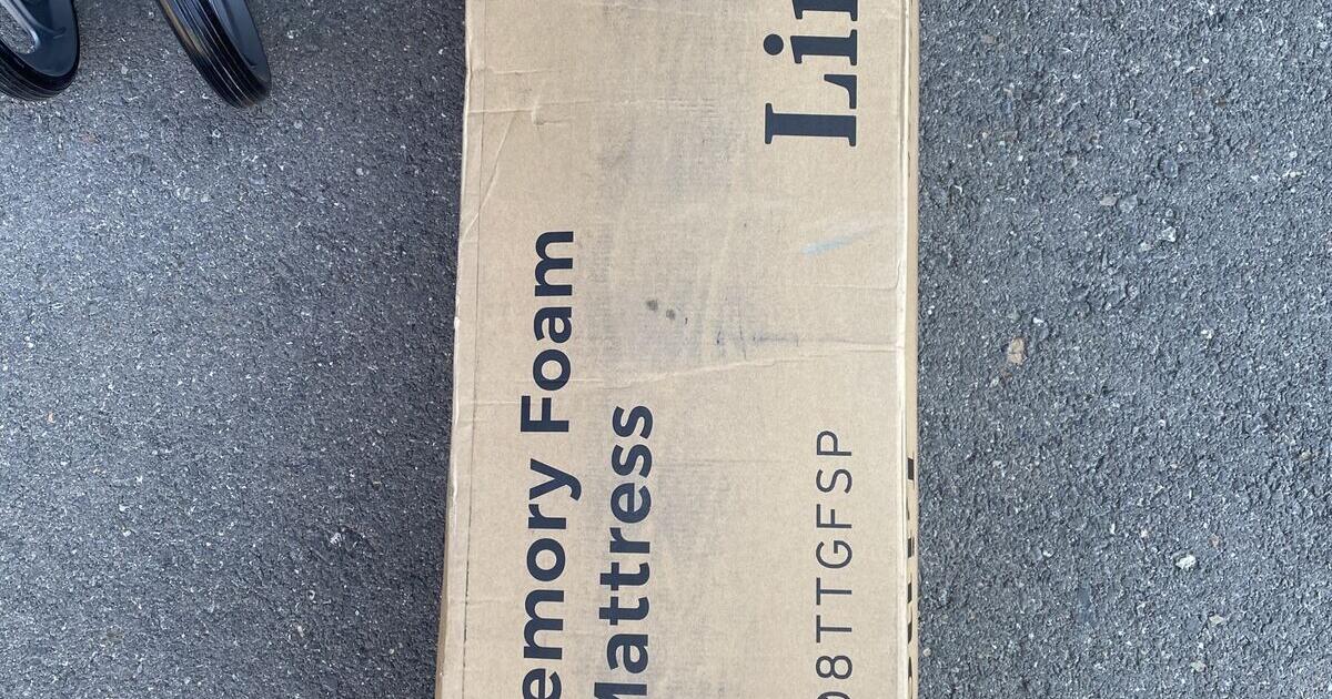 Linenspa Twin Mattress Just at 75!! for 75 in Lilburn, GA For Sale