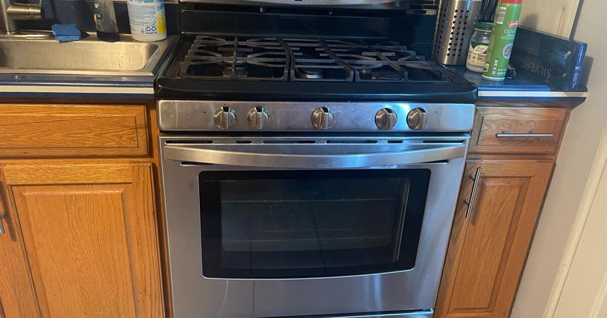 Used Kenmore Series 790 Gas Range w/Convection Oven for $75 in ...