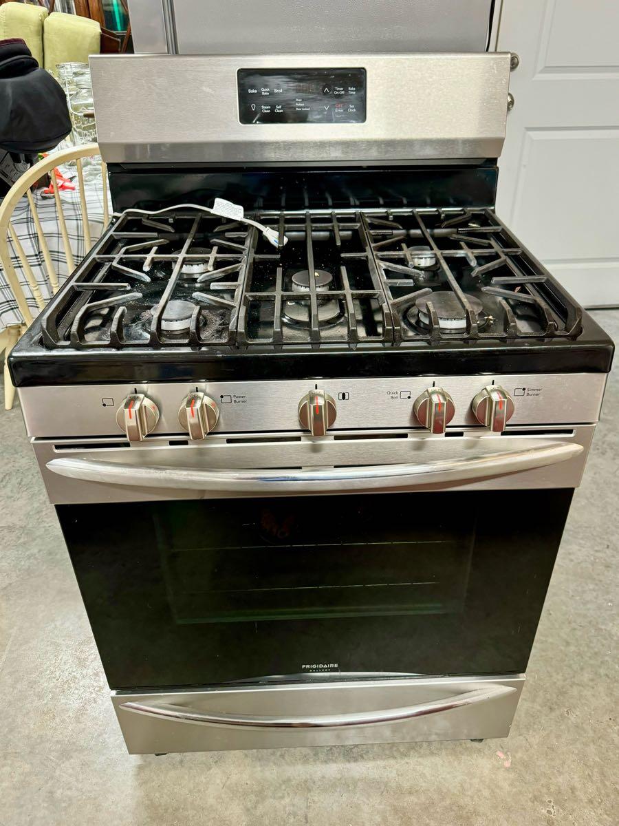 Frigidaire GCRG3038AF 30