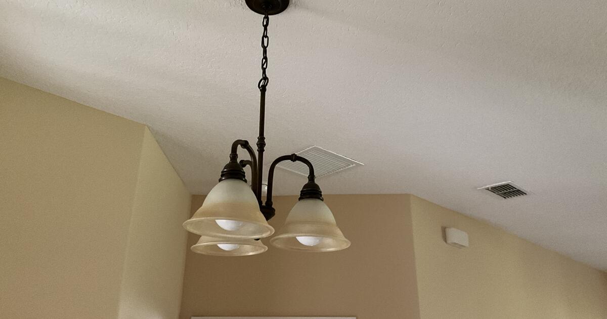Decorative Lighting Fixtures for 150 in Kissimmee, FL For Sale