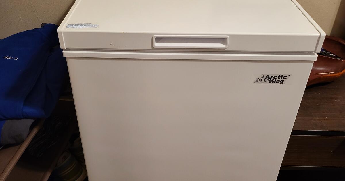 Artic King 3.5 cu ft chest freezer for 55 in Lafayette, IN For Sale