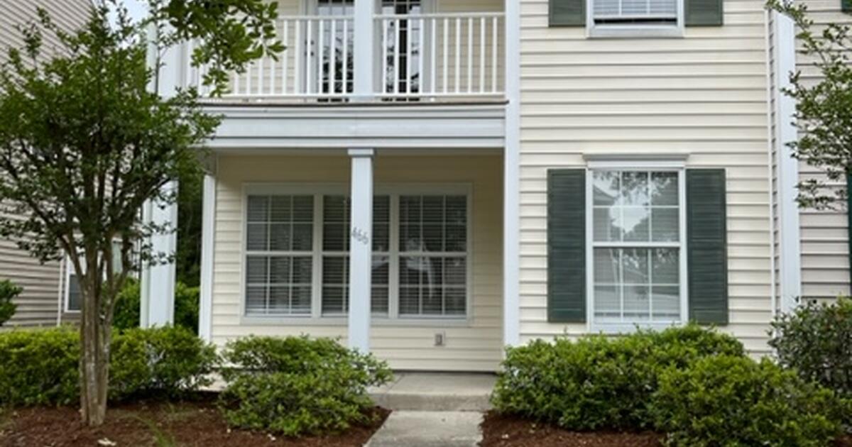 3 bedroom / 2.5 bath University Park Townhouse for rent for 2200 in