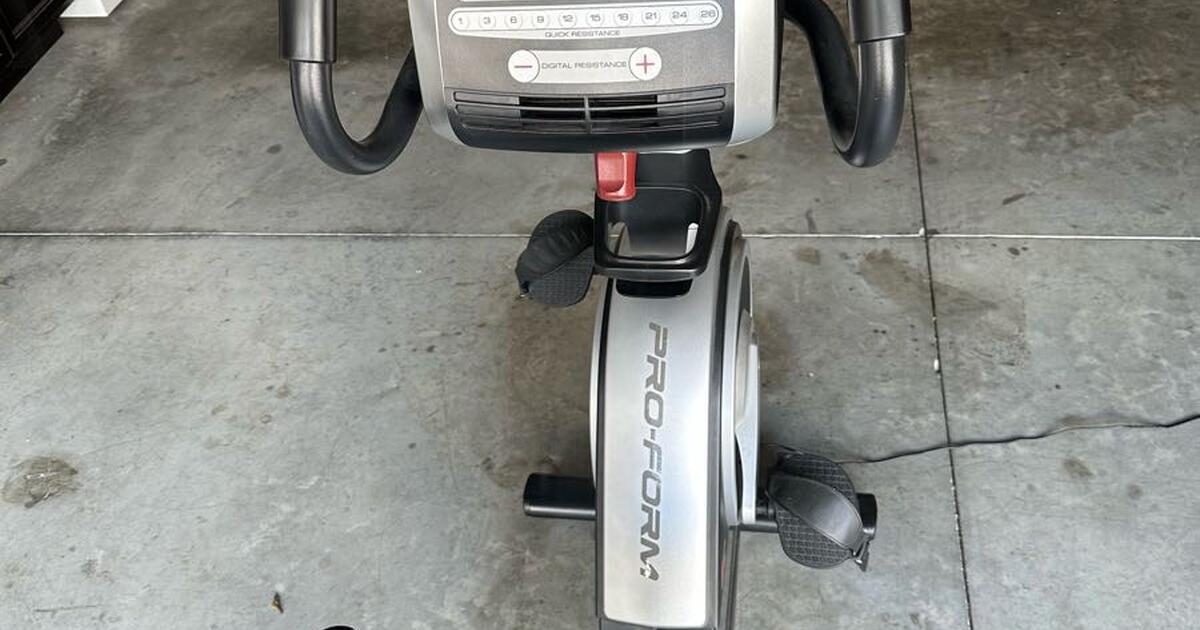 Proform 740 es exercise bike for 299 in knoxville tn for sale