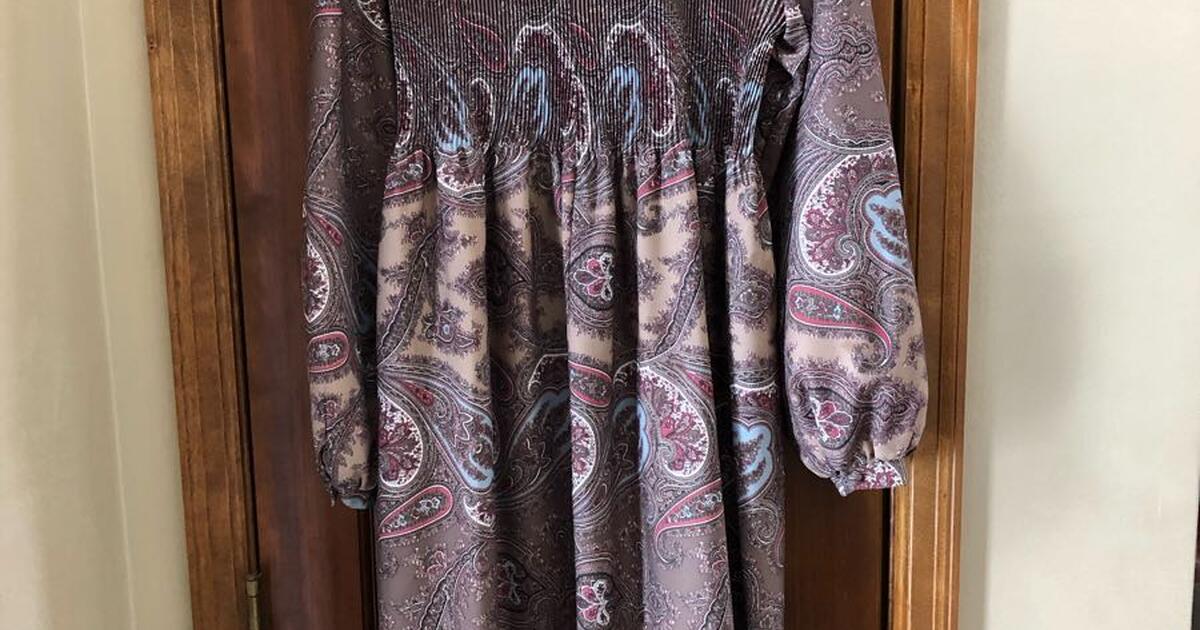 Vintage Pastel Paisley Print Dress, Size 1012 for Free in Eagan, MN