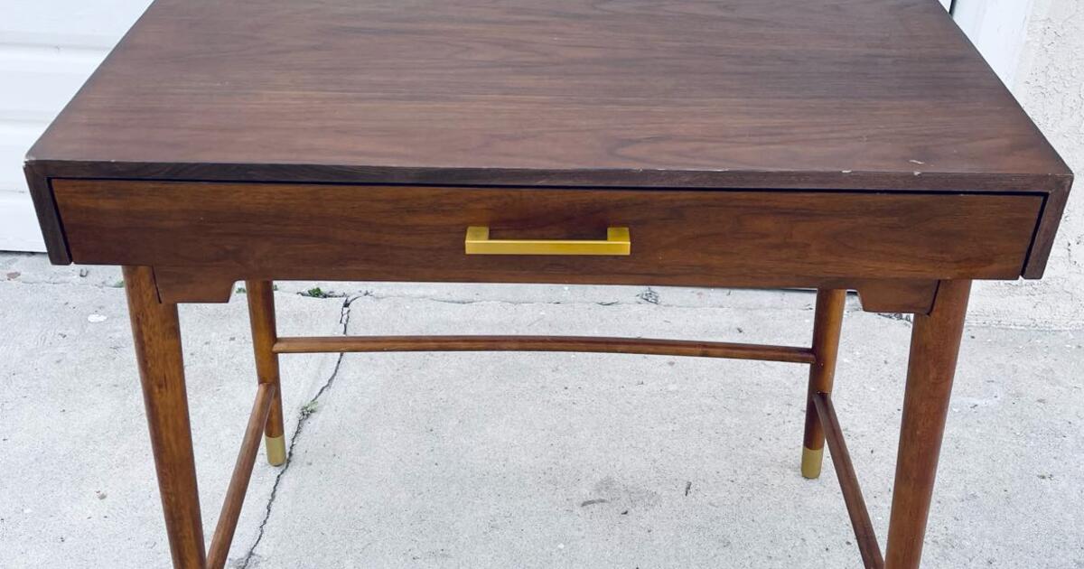 walnut zola desk