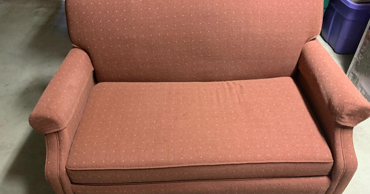 Flexsteel loveseat for sale! Excellent condition! for 60 in San