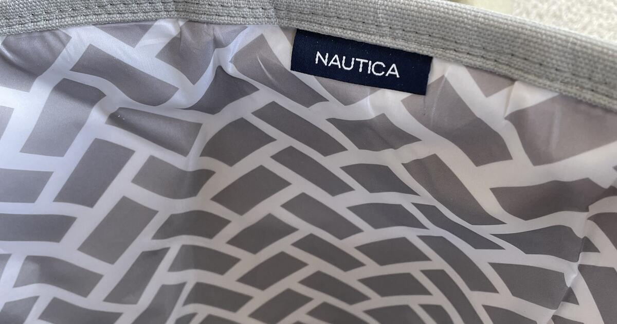 Nautica grey laundry basket hamper for 15 in Monument, CO Finds — Nextdoor