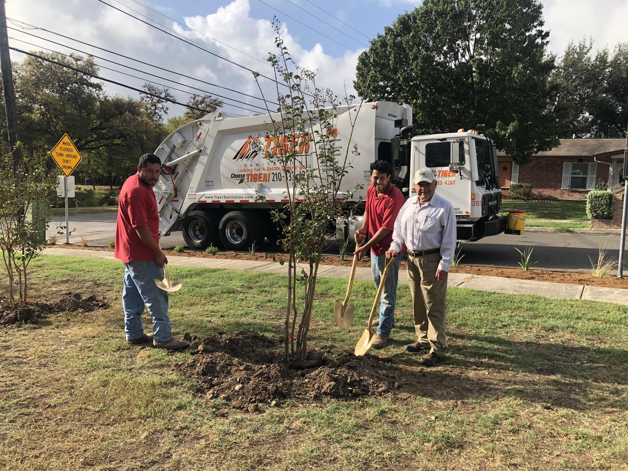 TIGER SANITATION DONATES AND PLANTS TREES IN SUPPORT OF THE CITY’S GOAL