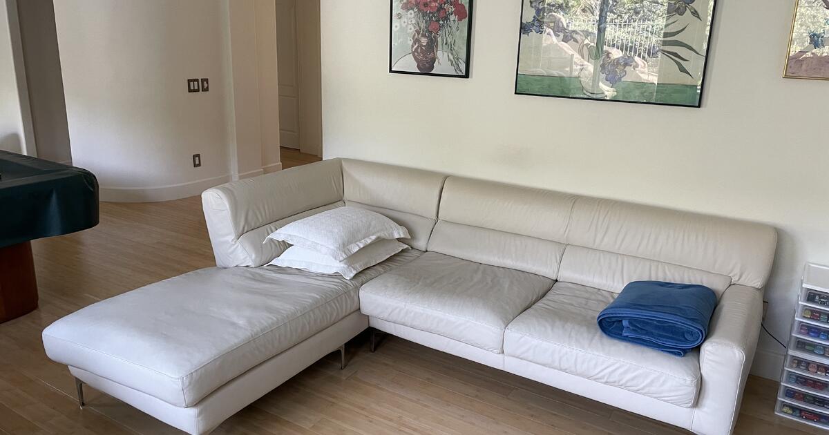 Italian Sectional Sofa Fine Leather Cream Color Great Condition