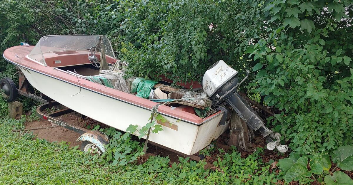 Boat for Free in Mukwonago, WI Finds — Nextdoor