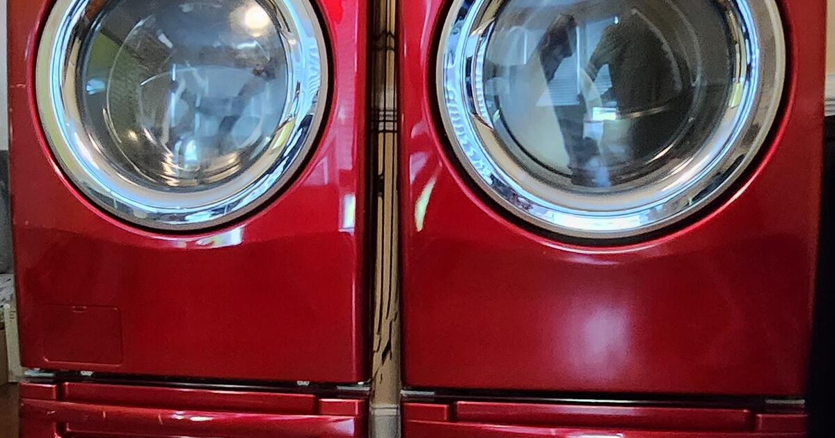 LG Washer and Dryer Front Load with Steam Sanitizing, Pedestal drawers