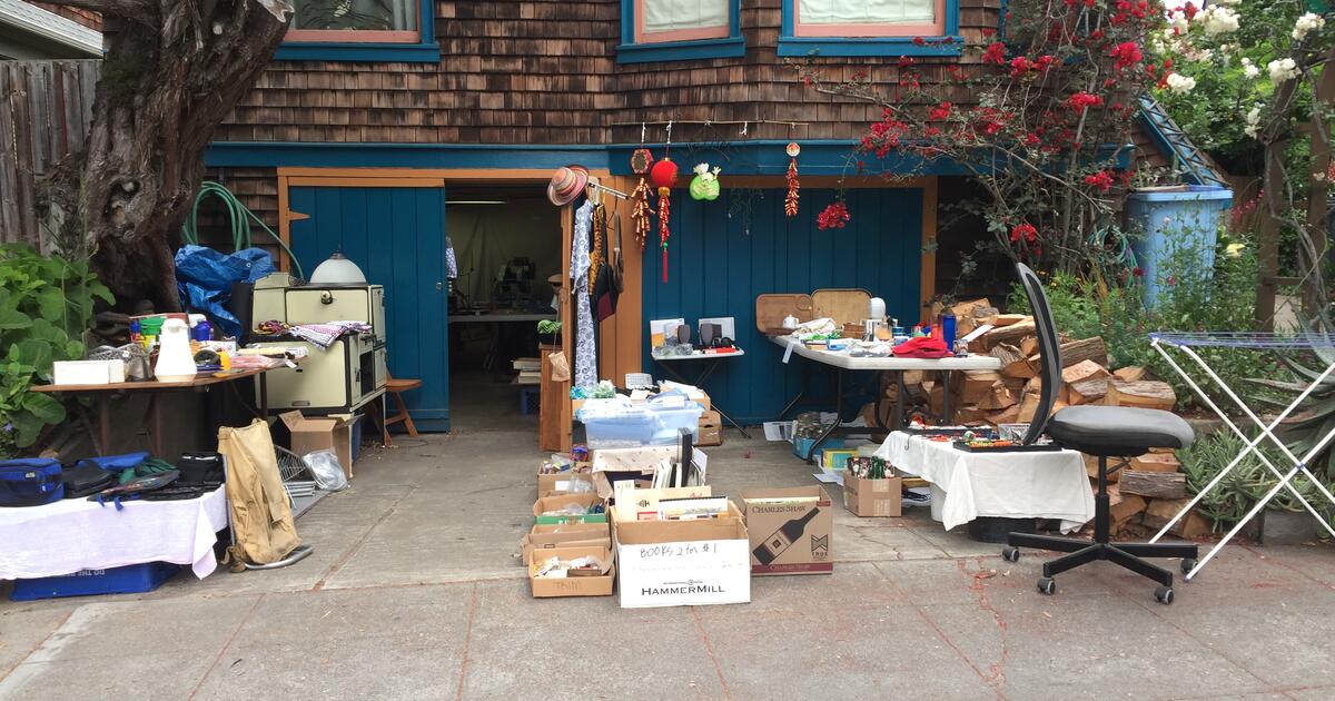 Huge Berkeley Garage Sale / Estate Sale ! Saturday October 8 for Free