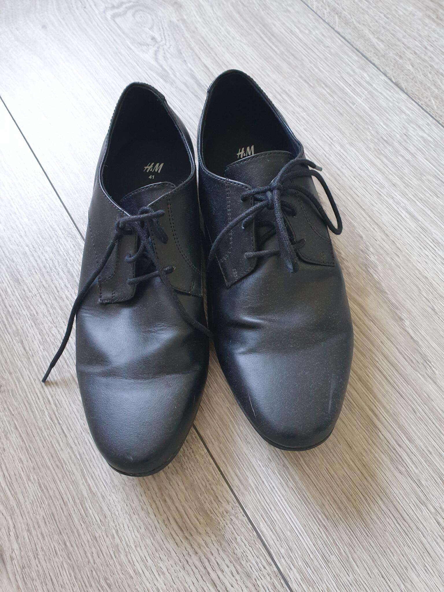 Herenschoenen Maat 41 Voor 10 € In 's-Gravenhage, ZH | Gratis/Te Koop —  Nextdoor