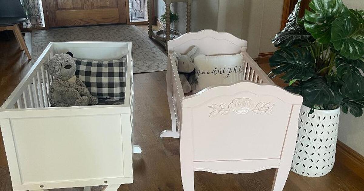 Modern Farmhouse Wooden Cradles with Mattress and Soft Fitted Sheet for