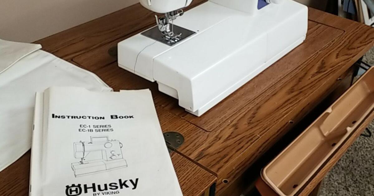 Husky Sewing Machine for $40 in Hot Springs Village, AR | For Sale ...