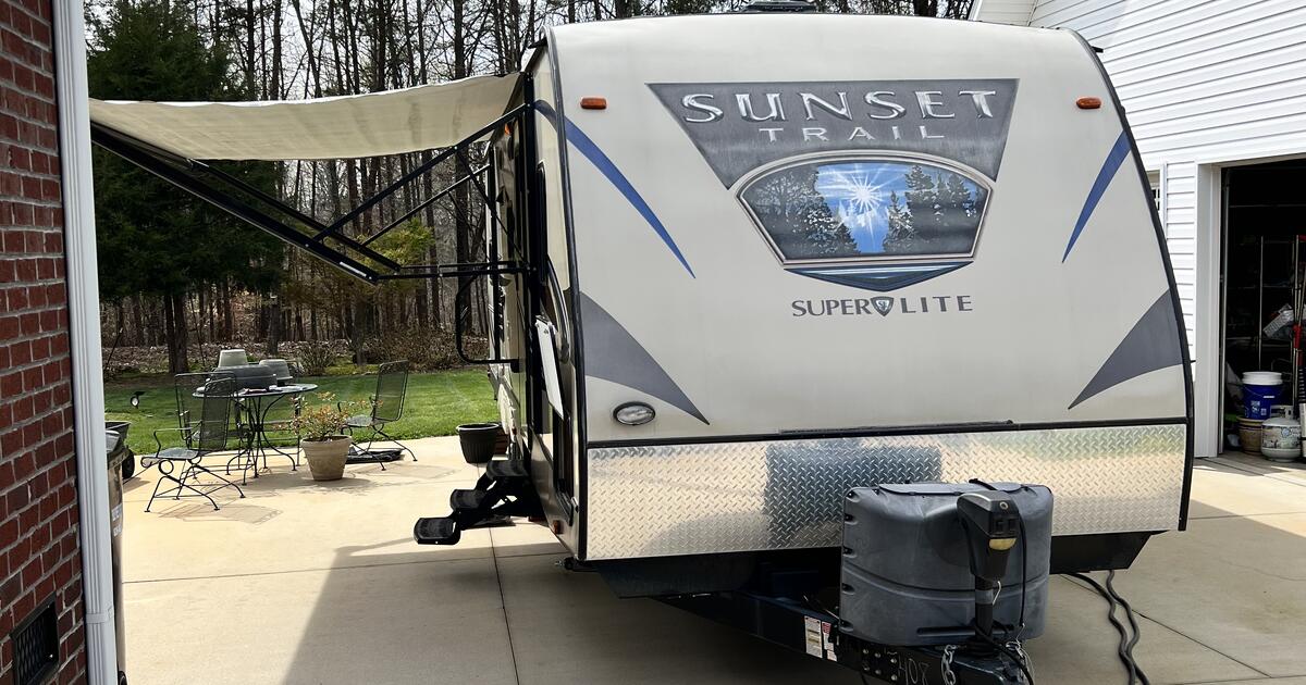 2015 Crossroads Super Lite Sunset Trail 270BH for 20000 in Iron Station, NC Finds — Nextdoor