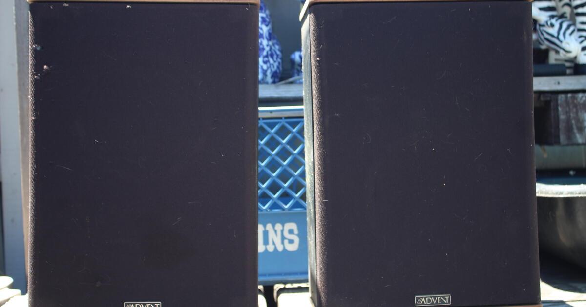 FREE!!! (2) Advent Speakers for Free in San Marcos, CA | For Sale ...