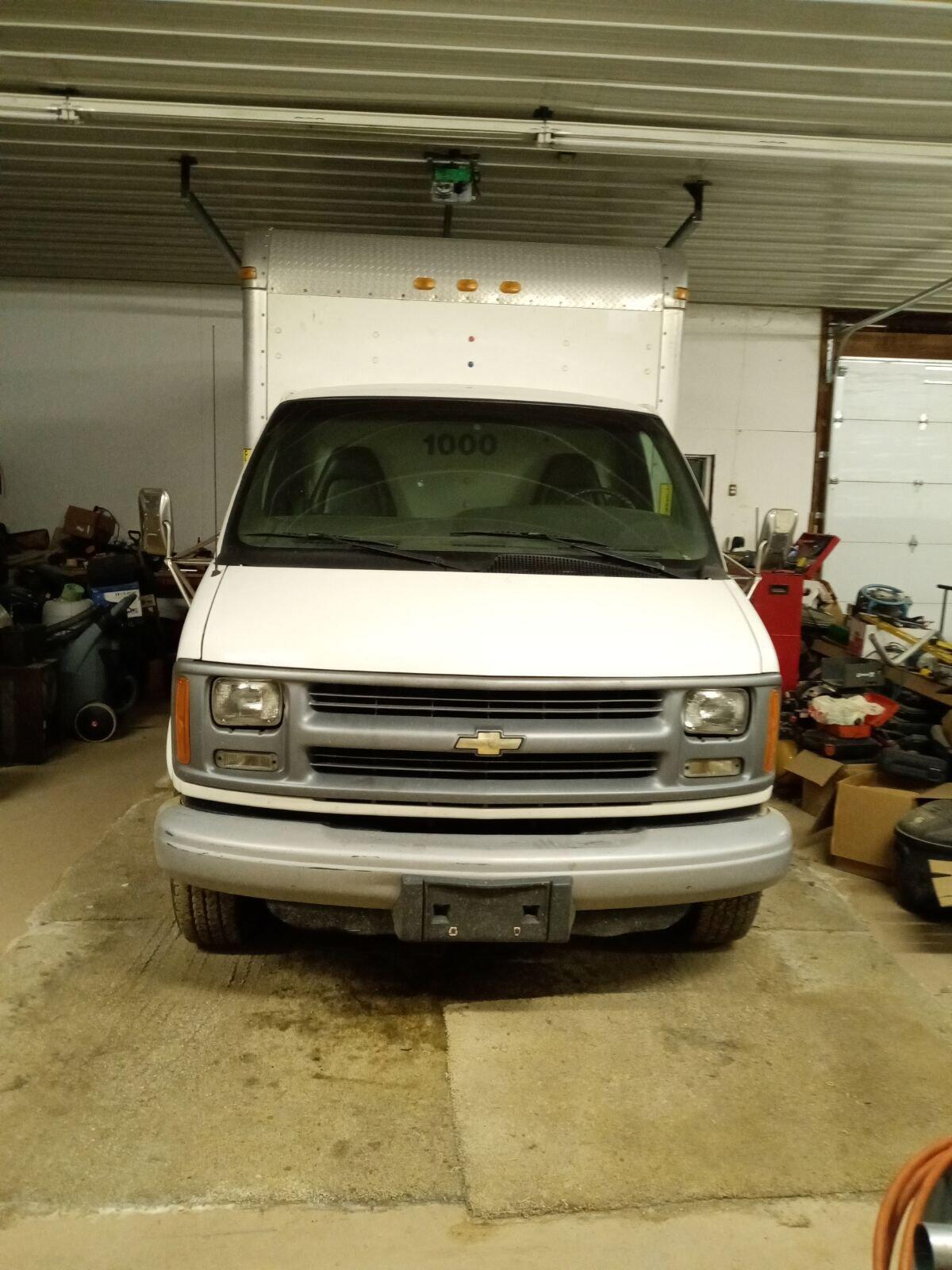 2002 CHEVY BOX Truck for 12000 in Benton Harbor, MI For Sale & Free