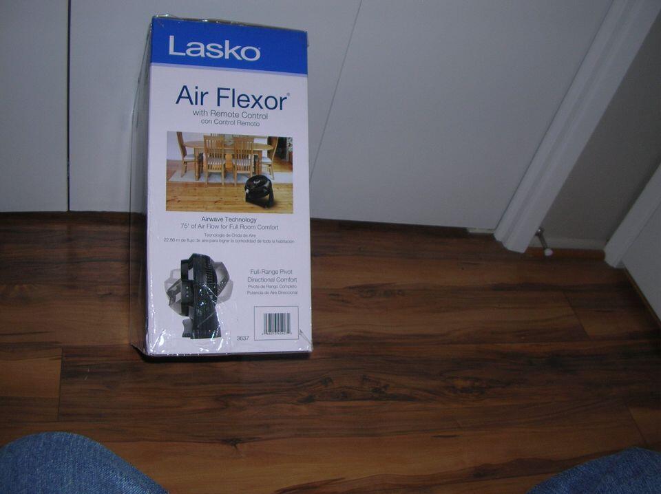 Lasko 3637 3-Speed Fan With Remote Control, Small, Black For $30 In Sun  City, AZ | For Sale u0026 Free — Nextdoor