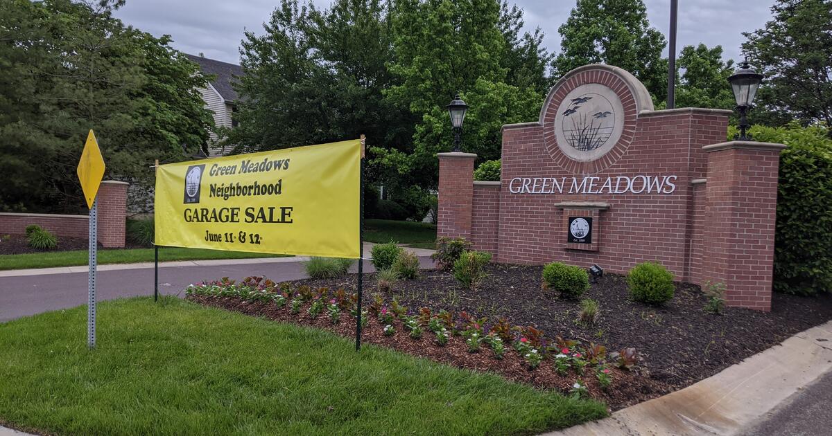 Green Meadows Neighborhood Garage Sale in Overland Park, KS For Sale