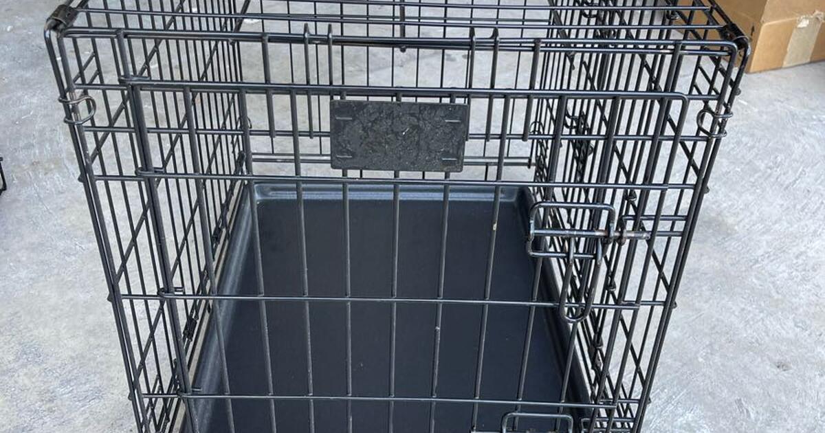 Dog Kennels 15 each for 15 in San Antonio, TX For Sale & Free