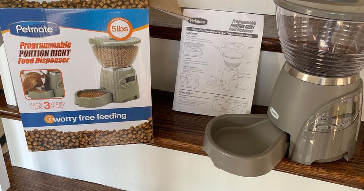 Petmate Pet Food Dispenser for 49 in Havertown, PA Finds — Nextdoor
