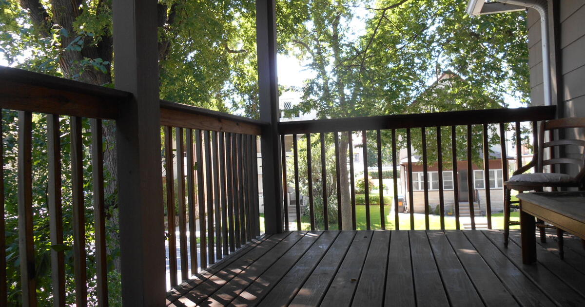 2nd floor upper unit duplex for rent 8/1 for 1950 in Minneapolis, MN