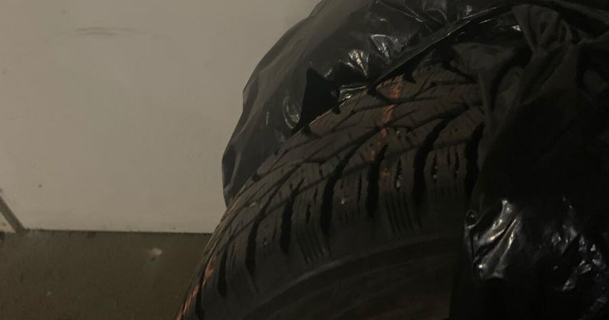 Studded Tires 225/65rt17 for 200 in Anchorage, AK Finds — Nextdoor