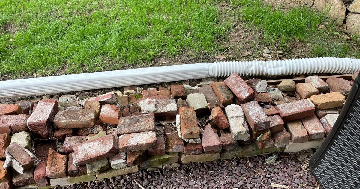 Free Red Brick for Free in Hopatcong, NJ | Finds — Nextdoor