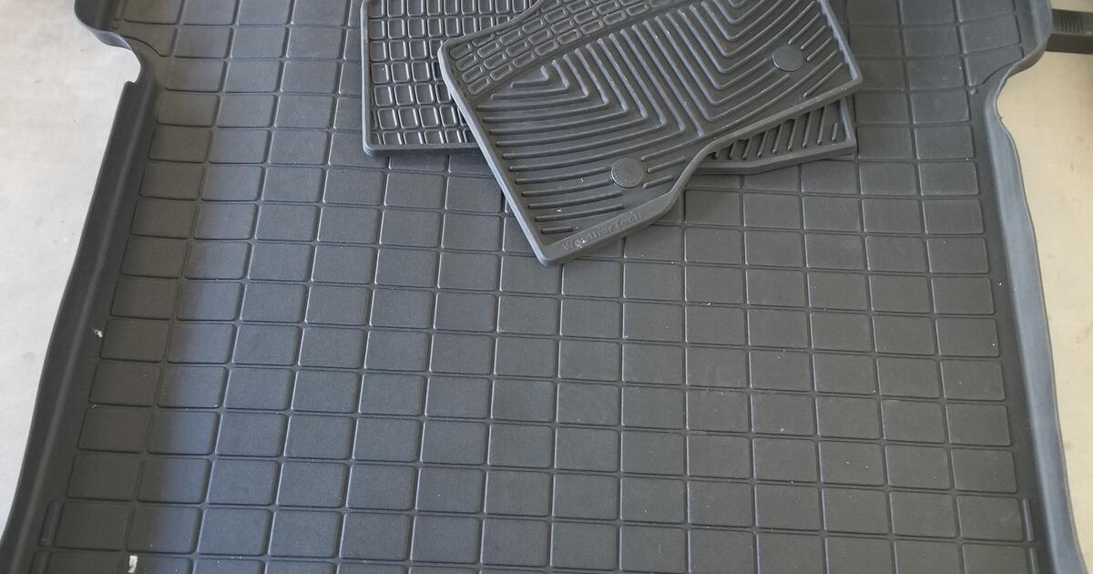 Weathertech car mats for 30 in Conroe, TX For Sale & Free — Nextdoor