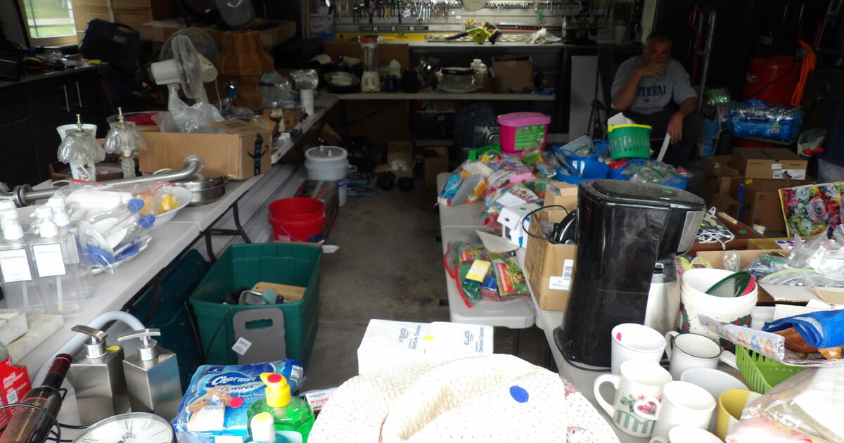 GARAGE SALE THUR 516 TO MON 527 2560 VALLEYWOOD NE MASSILLON 8006
