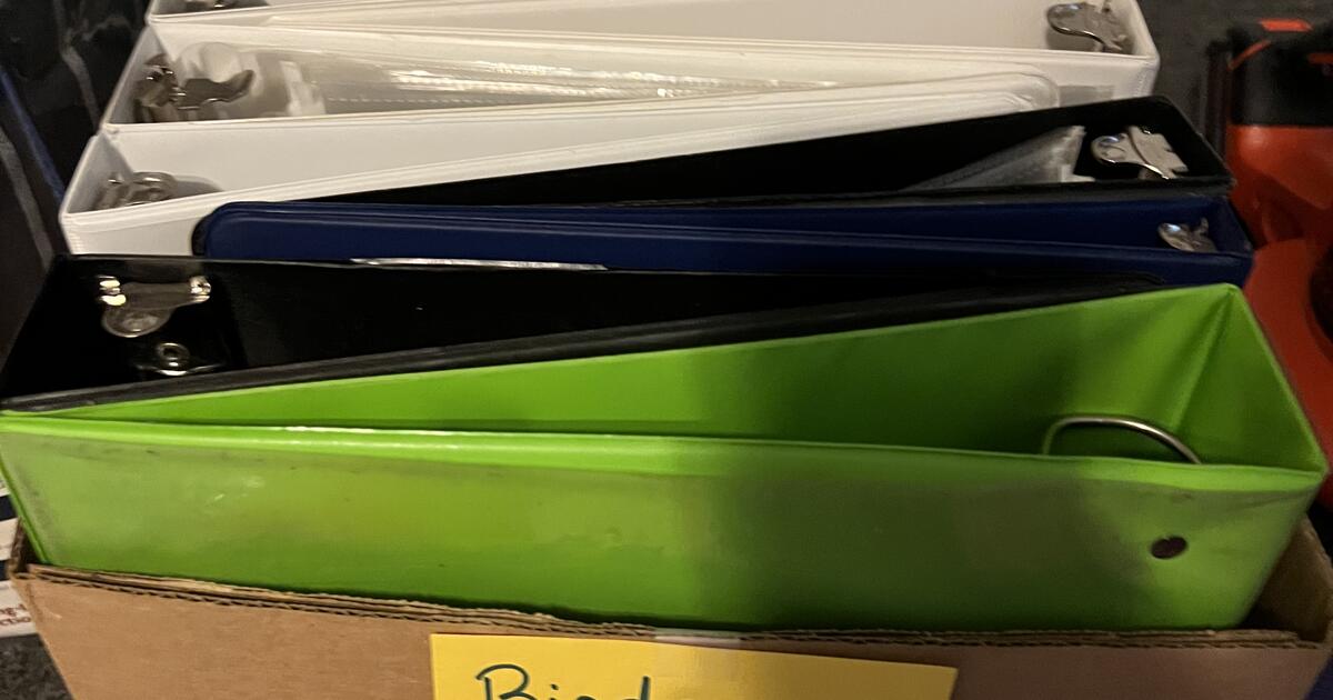 Binders for 1 in Charlotte, NC Finds — Nextdoor