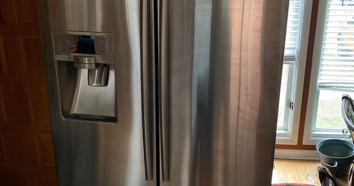 Remove refrigerator from house and throw it away for 100 in Raleigh