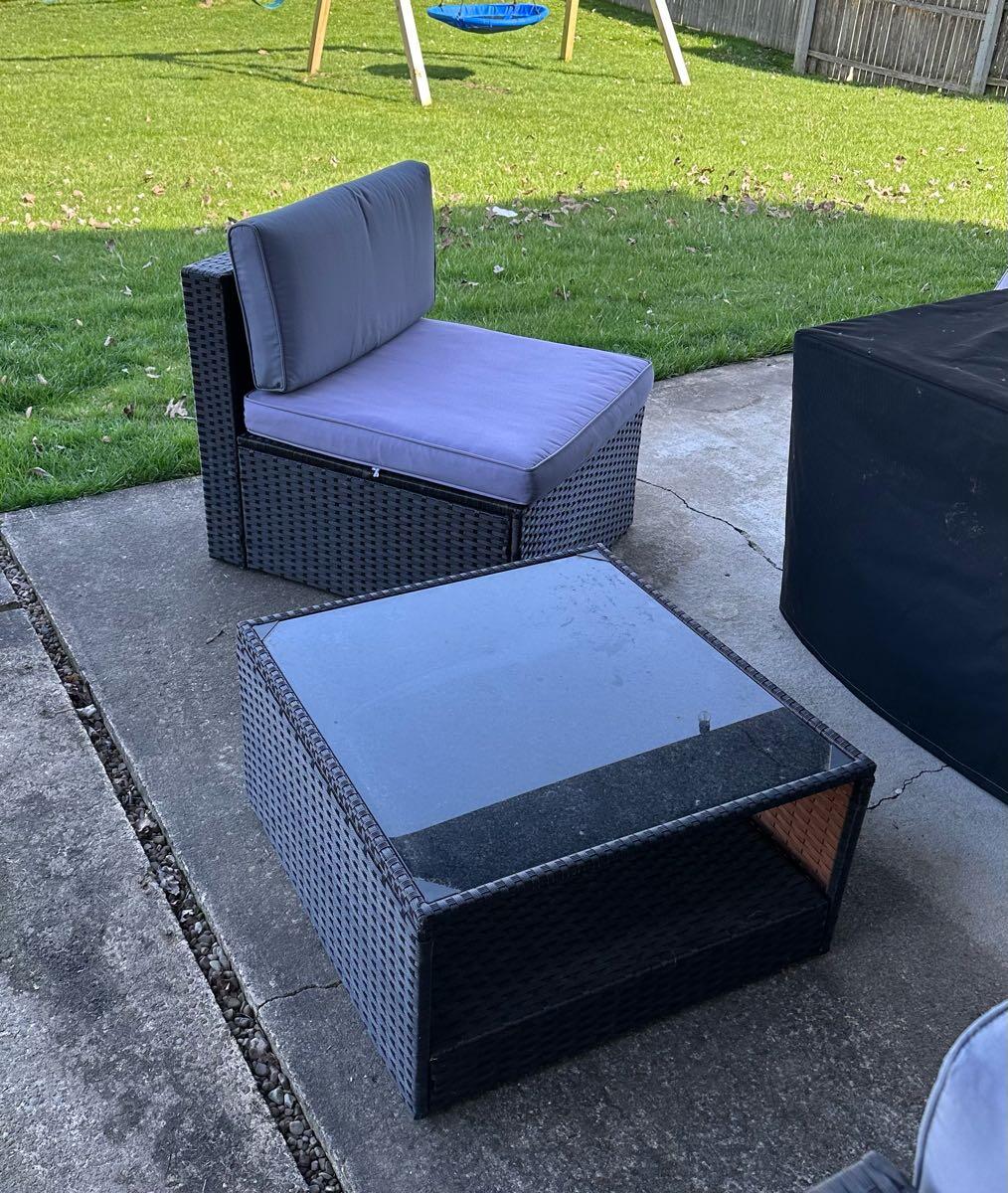 Patio furniture set for 300 in Liverpool, NY For Sale & Free — Nextdoor