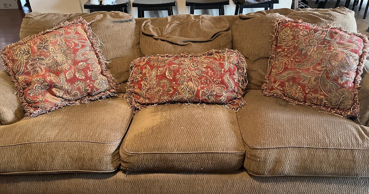 Two stationary recliners and a couch for Free in San Antonio, TX For